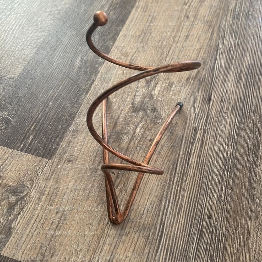 N/A wine holder